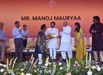 Manoj Mauryaa awarded Raja Ravi Varma Award