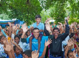 UNICEF’s India representative danced the ‘Shammi’ way in Kondagaon